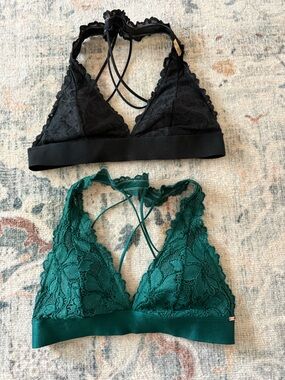 PINK Victoria's Secret Lace Bralette in Emerald Green & Black